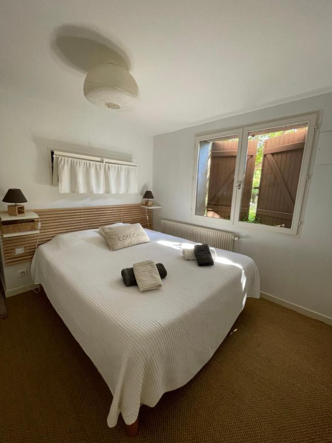 Large Private Garden, Quiet 2-Bedroom Apartment, Air Conditioning, Wifi, Parking Cassis Exterior photo