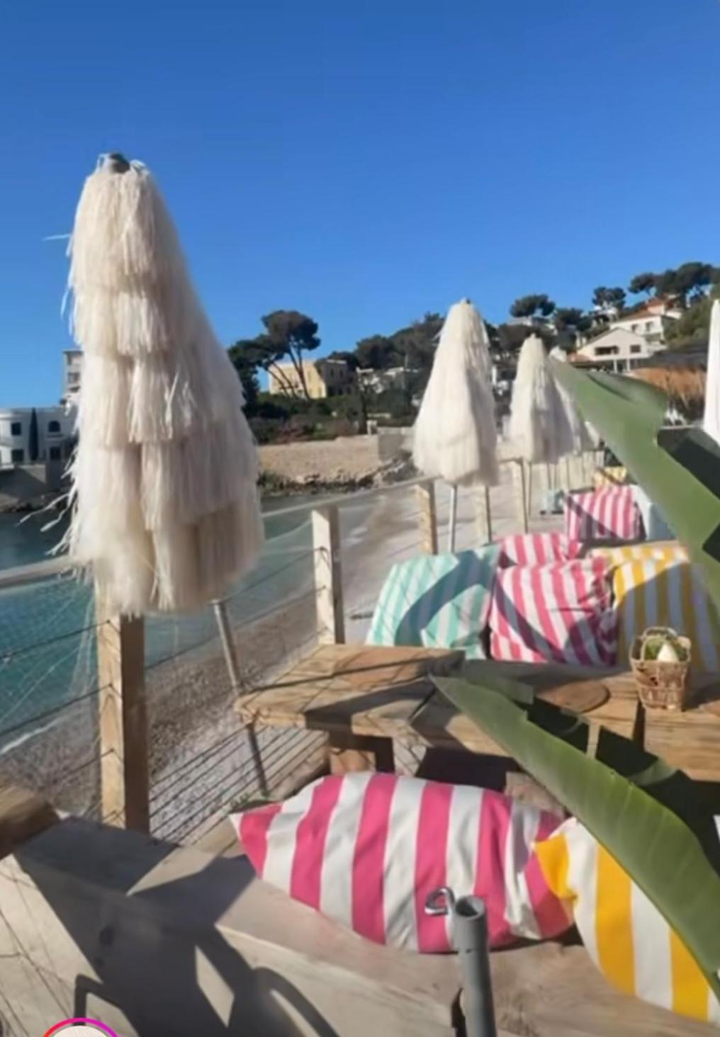 Large Private Garden, Quiet 2-Bedroom Apartment, Air Conditioning, Wifi, Parking Cassis Exterior photo